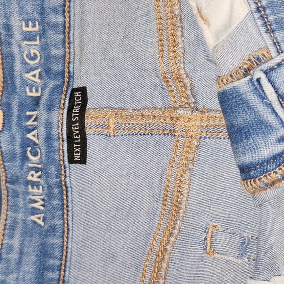 American eagle distressed shorts - Picture 2 of 3